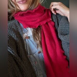 Worthington cashmere Vibrant Red Scarf